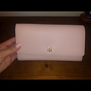 New Tommy Hilfiger Pink Wallet